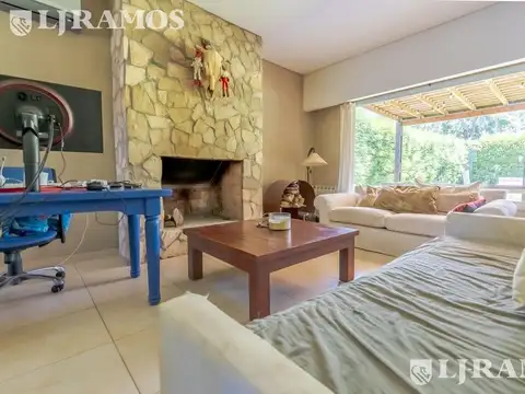 Casa con 3 dormitorios   en venta  en  San Francisco - Villanueva