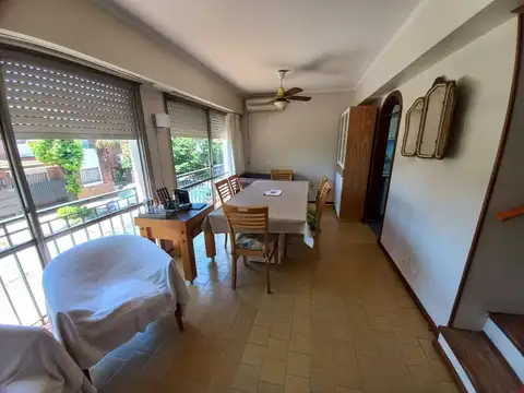 Venta triplex 4 amb Luis Saenz Peña 1500, Martínez