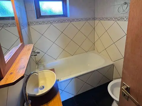Depto Tipo Casa 3 ambientes con 2 baños