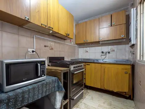 Alvear al 1300