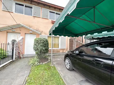 VENTA PH 4 AMBIENTES PARQUE Y COCHERA - HURLINGHAM