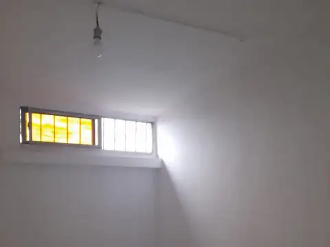 Depto Tipo Casa en Alquiler de 1 dormitorio