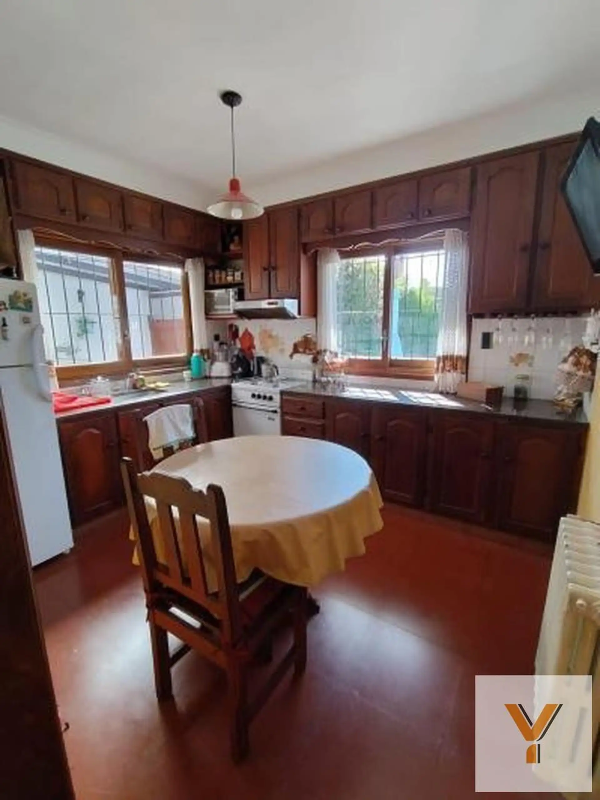 Casa en venta - 2 Dormitorios 1 Baño - Mar del Plata