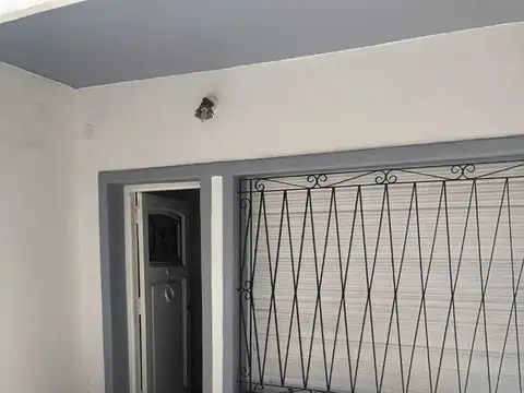 Depto Tipo Casa 4 ambientes con 1 baño