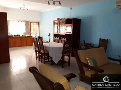 Cirilo Correa 7500