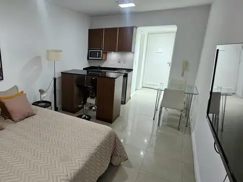 Av. Pres. Manuel Quintana al 400