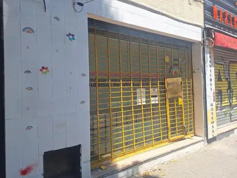 Local en Alquiler en Centro, $ 600.000