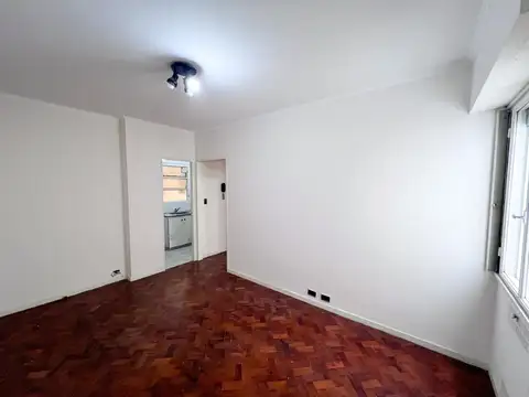 Departamento en Venta en Agronomia, USD 65.000