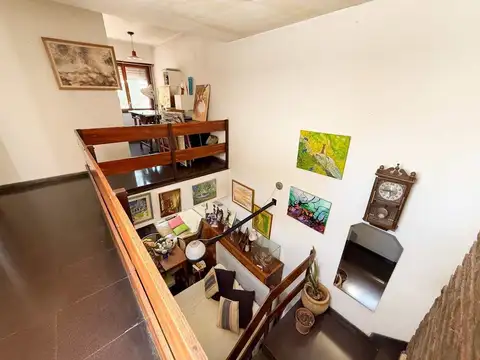 CASA 3 DORMITORIOS EN VENTA LA PLATA + PATIO