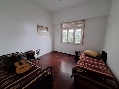 Depto Tipo Casa en Alquiler 50 años