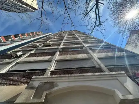 Departamento con cochera -Venta-Ramos Mejia