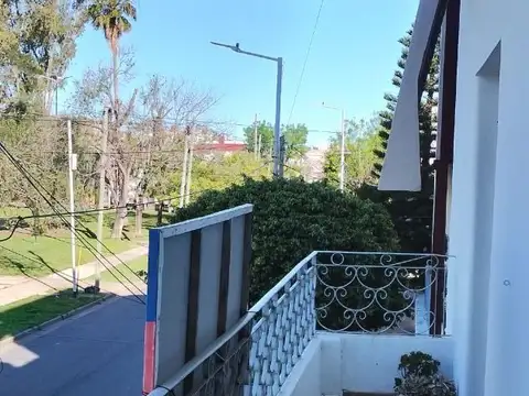 Depto Tipo Casa en Venta al Este