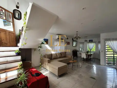 Casa 4 ambientes con 3 baños