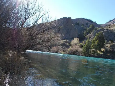 Villa LLanquin Rio Limay
