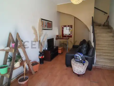 Depto Tipo Casa en Venta en La Plata, USD 43.000