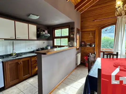 Encantador departamento centrico , 3 ambientes  , espacioso y luminoso