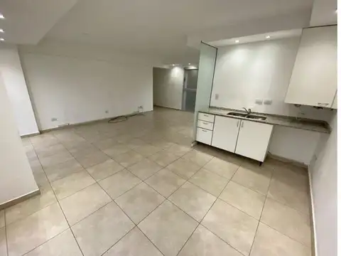 Monoambiente Con Cochera - Valentin Alsina