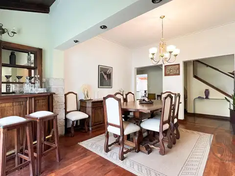 Casa en Venta con 1 cochera