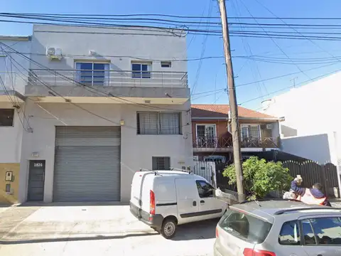 Galpón en alquiler en Lanus Oeste
