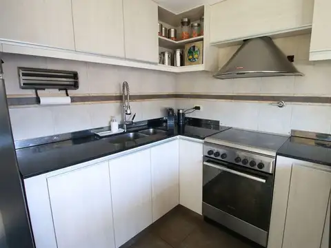 Depto Tipo Casa 4 ambientes con 1 baño