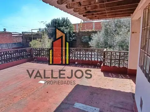 Casa lote propio de 10 x 33, vivienda multifamiliar cochera