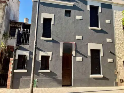 Departamento en venta - 2 Dormitorios 2 Baños-  Liniers