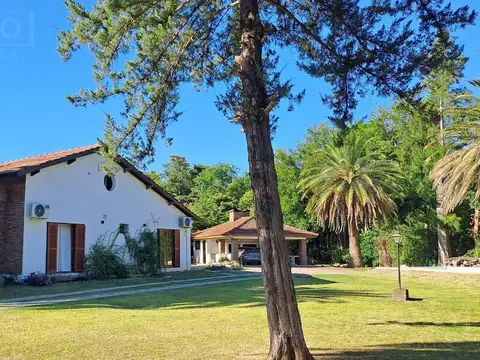 Venta Casa 5 amb Remodelada con pileta Lote de 1802m2 APTO CRÉDITO El Remanso