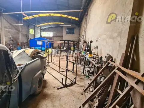 Av. Pres. Arturo Umberto Illia 300