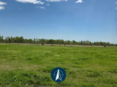 Lote interno en venta en el barrio Amarras, Puertos, Escobar. Orientación Norte