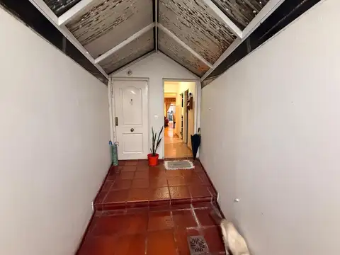 Depto Tipo Casa en Venta de 5 ambientes