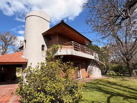 Club de Campo Pilar Del Lago
