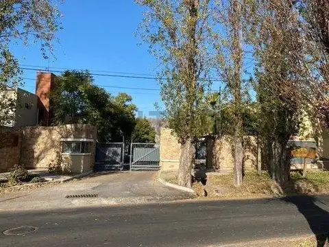 Lote en venta en complejo Privado Guaymallén