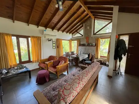 Casa en Venta en Sierra De Los Padres, USD 228.000