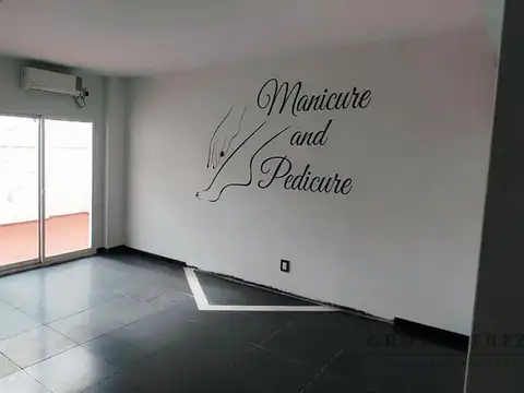 Local en Venta en Bernal, USD 235.000