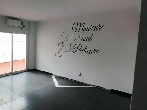 Local en Venta en Bernal, USD 235.000