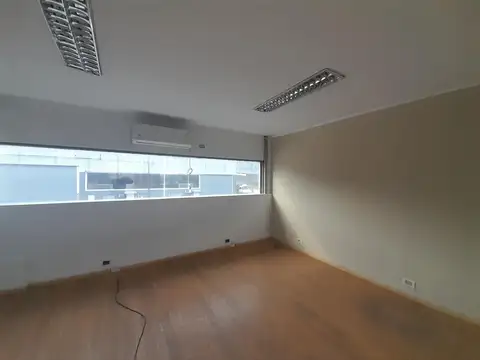 Galpon en Alquiler en La Reja, USD 8.800