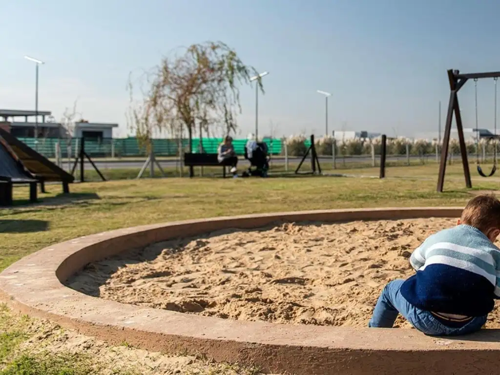 Terreno en Magallanes - Barrio cerrado