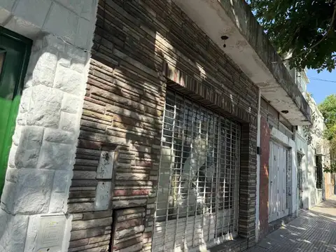 Terreno en Venta en Flores, USD 130.000