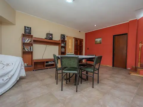 Casa en Venta en Caseros, USD 120.000