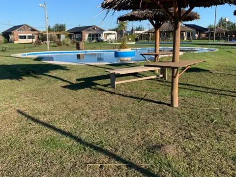 Casa 5 ambientes con 1 baño