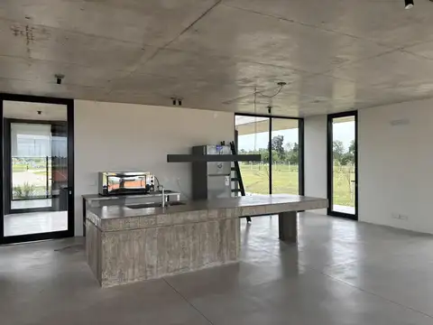 Terreno en Venta 30  mts Fondo