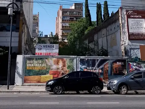 Terreno en Venta en Flores 