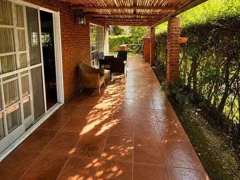 Casa en VENTA en Country Mi Campo, Loma Verde, Escobar