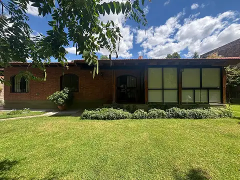 Casa en Barrio Jardín Maristas