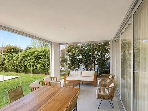 Casa  en Venta en Santa Guadalupe, Pilar del Este, Pilar