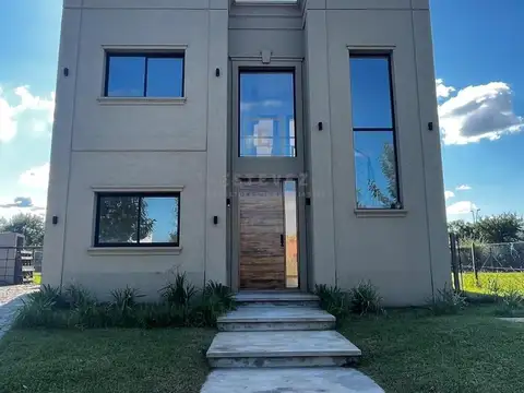 Casa en Venta en Puertos - Araucarias, USD 310.000