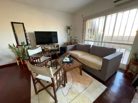 Depto Tipo Casa en Venta con 3 cocheras