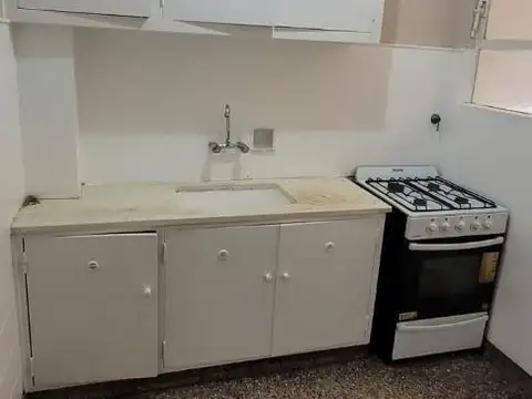 Departamento 2 ambientes con 1 baño