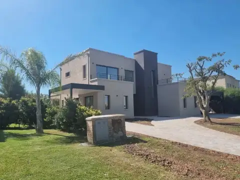 Casa  en Alquiler en Haras Santa Maria, Escobar, G.B.A. Zona Norte