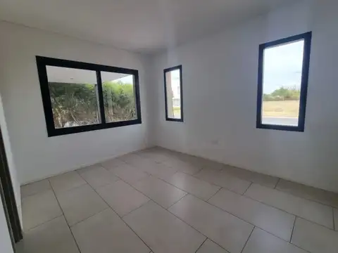 Casa  en Alquiler en Haras Santa Maria, Escobar, G.B.A. Zona Norte